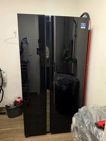 Hitachi black side by side fridge refrigerator for sell good
