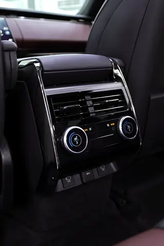 2024 LAND Rover RANGE ROVER SPORT thumbnail 15