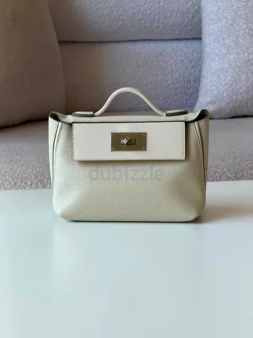 Hermes Bag Size  22cm With packaging