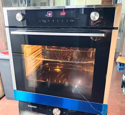 LG New model Built-in Electric oven. 60Cm