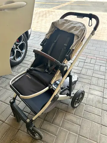 Uppababy Cruz v2- damaged wheels