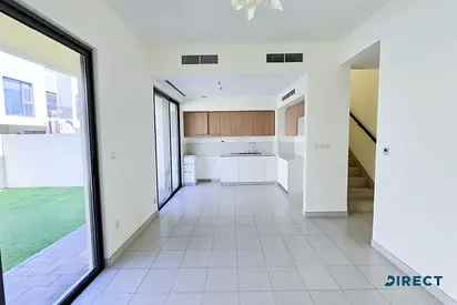 3 Bedroom Townhouse | Chiller Free | Vacant Now