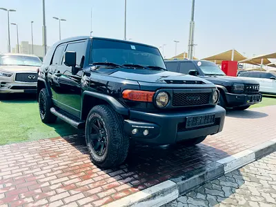 2013 Toyota FJ CRUISER — миниатюра 3