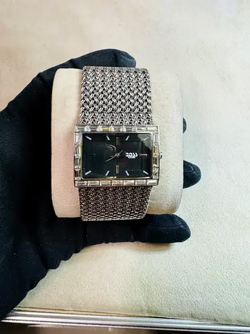 Women watch