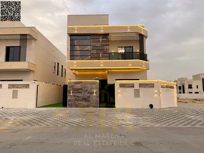 A villa with a price including registration and ownership fees on the main street, ready to move in, with a special discount for cash in the most pres