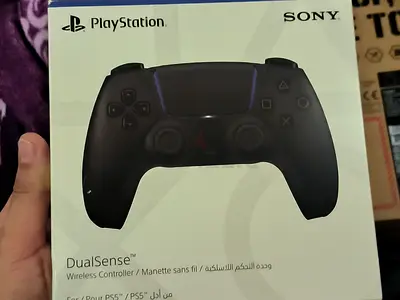 Sony PS5 Pro with CD + Dualedge controler black + black dualsens controler + ps remote
