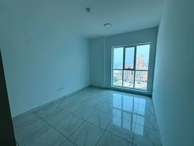 Three-bedroom apartment with a living room First occupancy Sea view Price: 70,000 AED Payable in 4 installments Excellent direct sea view 3 bathrooms