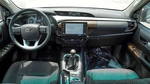 2026 Toyota HILUX 缩略图 7