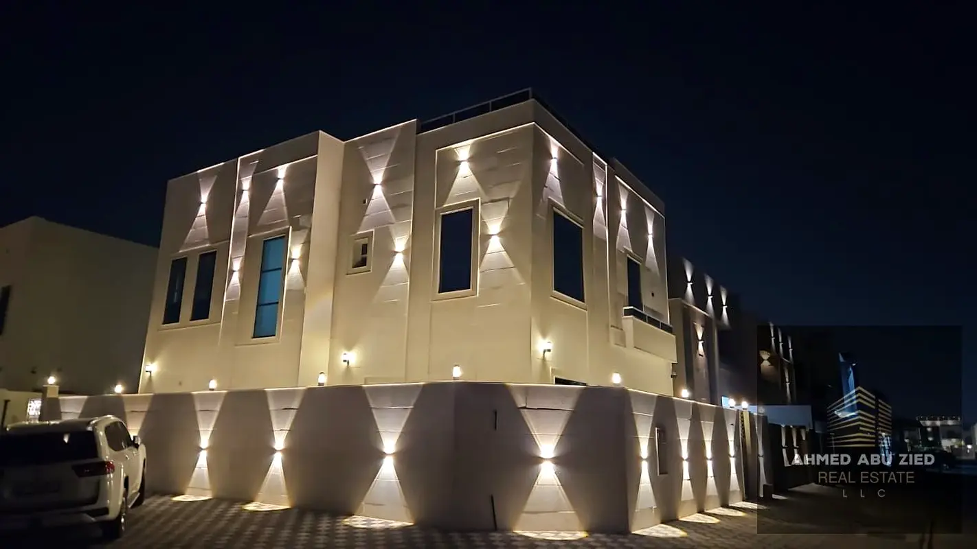 Annual Furnished Luxury Villa for Rent in Al Yasmeen | 5 Bedrooms | Majlis & Living Room | Maid’s Room | Premium Furniture | High-End Finishes | Spaci