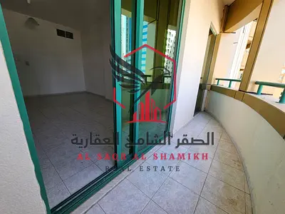 شقه للايجار سنوي-القاسميه تكييف مجاني 2 بلكون مساحات واسعه اطلاله مفتوحه صيانه مجانيه تكييف مركزي موقع مميز قريب لجميع الخدمات