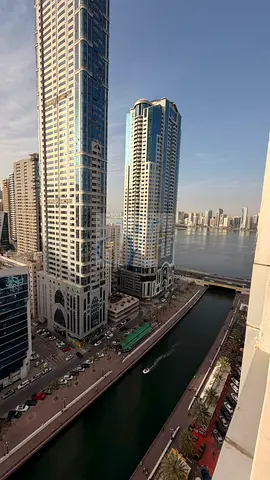 فرصة مميزة لامتلاك ثلاث غرف وصاله شقة واسعة بموقع استراتيجي ، ضمن برج عائلي معروف وقريب من جميع الخدمات والمرافق الحيوية.