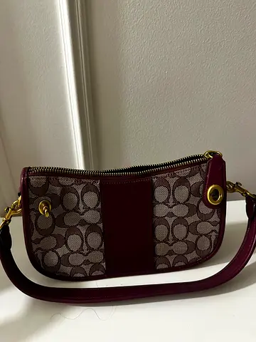 AUTHENTIC coach Restored Swinger Bag In Signature Jacquard