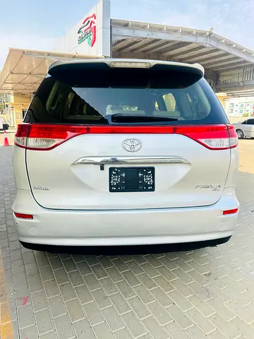 صورة 5 لـ 2011 Toyota PREVIA