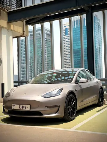 Tesla Model 3 Long Range 2021
