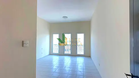 High Floor | Close to Metro | Multiple Options