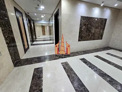 Like New 2 BR | 2 Washroom | Ready To Move | Balcony/Parking