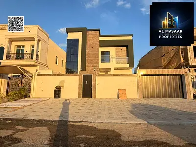 Strategic location near Sheikh Mohammed Bin Zayed Road and all services