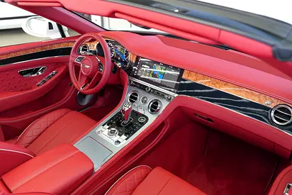 2020 Bentley CONTINENTAL — миниатюра 16