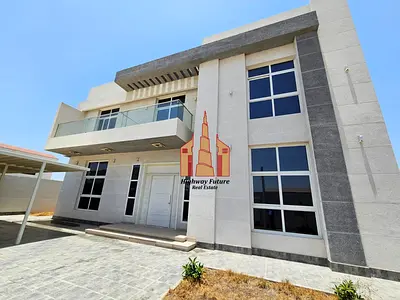Like New Central AC wardrobe Balcony All Master room 5bhk Maids room gardan parking big villa,.