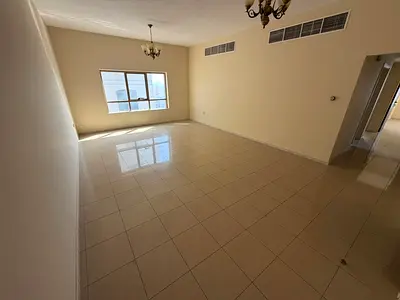 Two bedrooms, living room, two bathrooms, balcony with direct sea view, large area, large living room, excellent layout