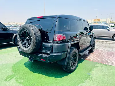 2013 Toyota FJ CRUISER — миниатюра 5