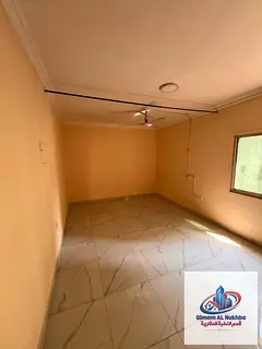 Near Corniche, large studio, split AC, central gas. Maintenance & contract registration on landlord.