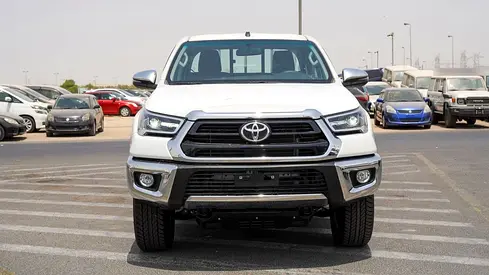 Toyota Hilux Double Cab DLS 2026 GCC Specs