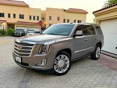 2017 Cadillac Escalade Platinum 6.2L V8 420HP | GCC Specs | Super Excellent Condition | 2 Keys