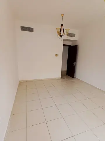 اليرموك عزاب نظامي غرفتين وصاله مساحه كبيره مع بلكونه