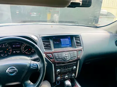Nissan Pathfinder SV 2015 GCC Specs - Excellent Condition