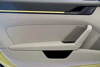 2025 Porsche 911 缩略图 8