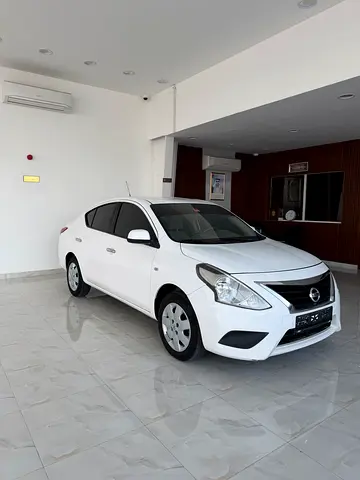 Nissan Sunny SV 2023 GCC Specs