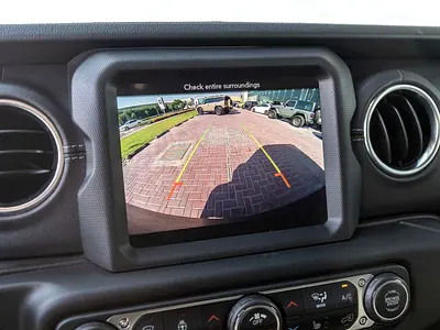 Jeep Wrangler Sahara, миниатюра 18