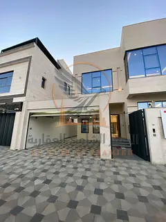 First occupancy | Central air conditioning | Indoor parking | Built-in wardrobes | Security cameras
