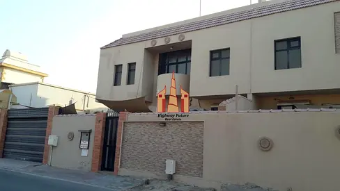 4 Bedroom All Master room fully furnished Villa big size Hall Majlis near park