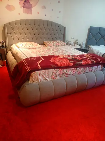 King Size Upholstered Bed with Tufted Headboard - Light Grey