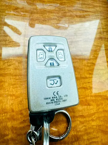 صورة 14 لـ 2011 Toyota PREVIA