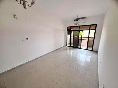Al Rawda 3 Ajman - with a balcony offering excellent views - separate kitchen - split air conditioning - large area