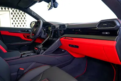 2023 Lamborghini URUS 缩略图 12