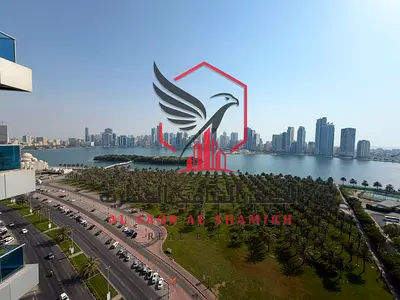 اطلالة بحرية تكييف مجاني شهر + باركن + جيم مسبح مجاان اكبر 3 غرف وصالة مع 4 بلكونة كبيرة للايجار في المجاز 1
