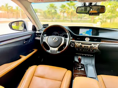 صورة 12 لـ 2013 Lexus ES-SERIES