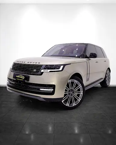 RANGE ROVER V8 P530 LIKE NEW + FULLY LOADED