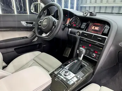 صورة 15 لـ 2008 AUDI RS6