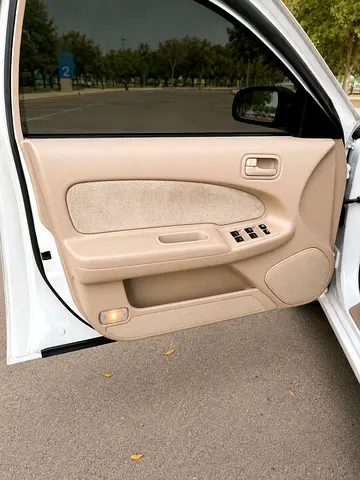 1998 Nissan MAXIMA 照片 15