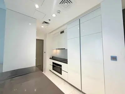 HIGH FLOOR | WITH MAIDS | VACANT NOW