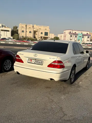 صورة 1 لـ 2004 Lexus LS-SERIES