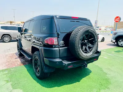 2013 Toyota FJ CRUISER — миниатюра 6