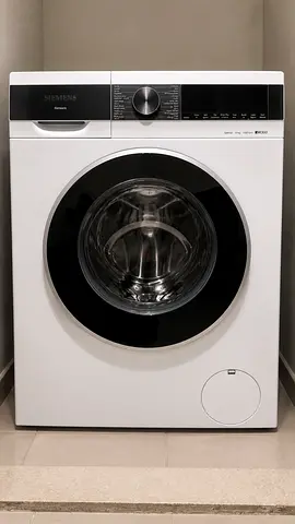 Siemens front load washing machine - excellent condition, light use