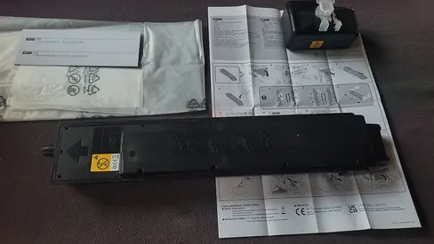original/genuine OEM Black Toner Cartridge Kit manufactured by UTAX. ( never used)