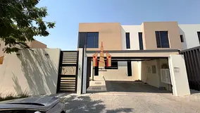 Elegant 4BR Townhouse with furnished For Rent in Nasma